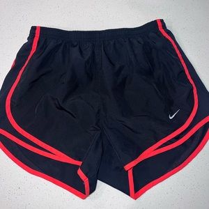 NIKE dry tempo shorts